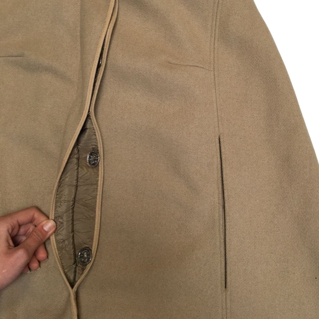 Cape évasée en laine beige pour femme - Seconde main - Image 4