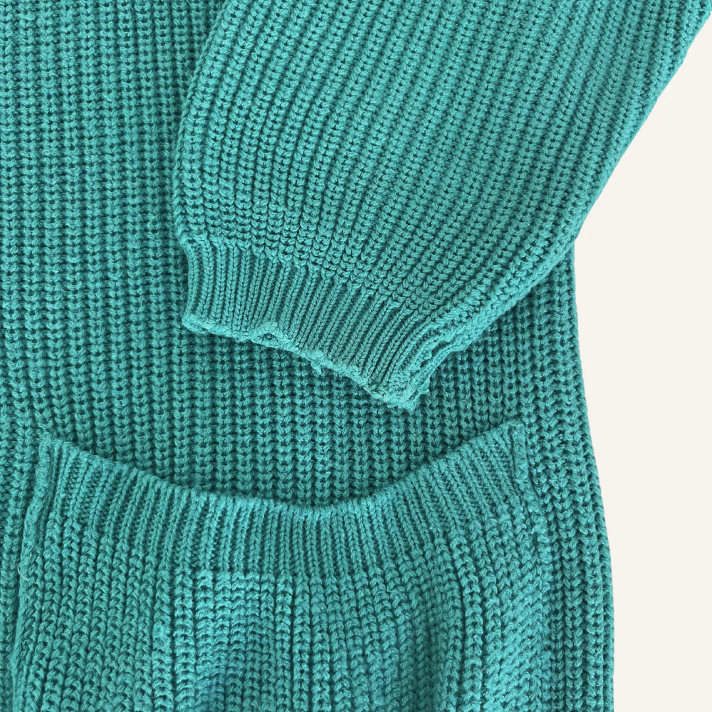 Cardigan vert à boutons dorés en laine vierge pour femme - Seconde main - Image 4