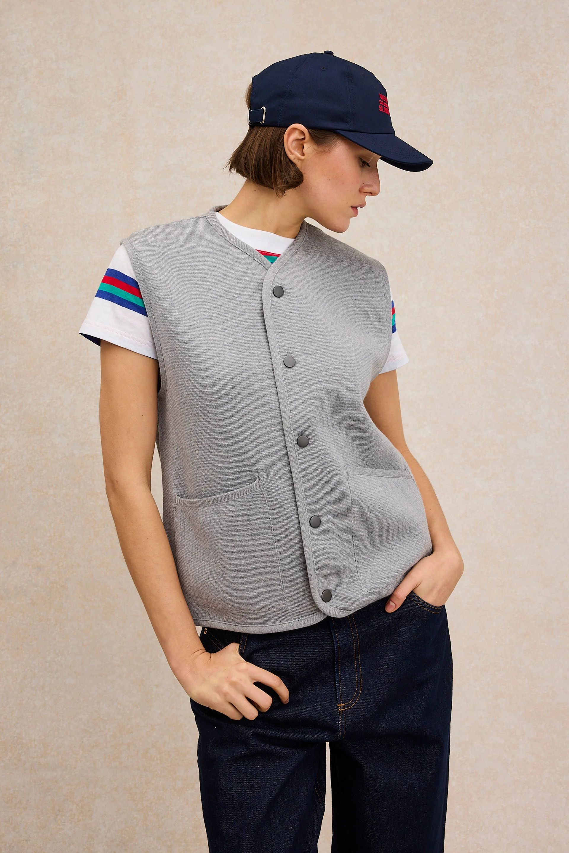 Gilet sans manches à pression gris clair pour femme