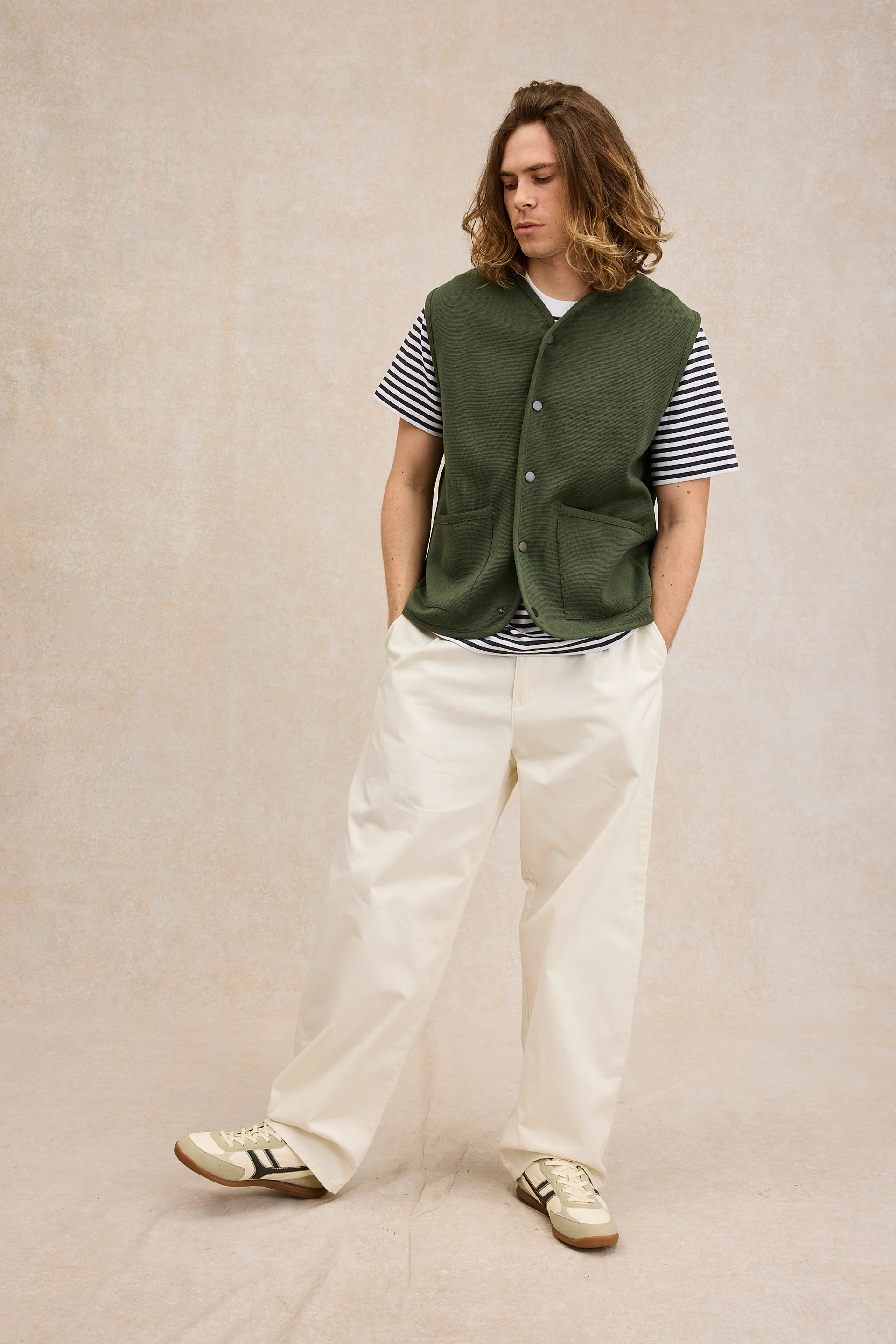 Gilet sans manches à pression vert kaki pour homme - Image 3