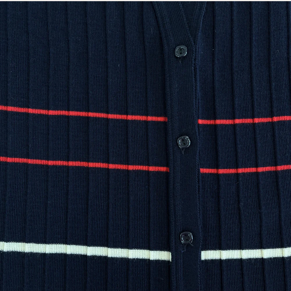 Gilet sans manches bleu marine à rayures en laine vierge pour femme - Seconde main - Image 4