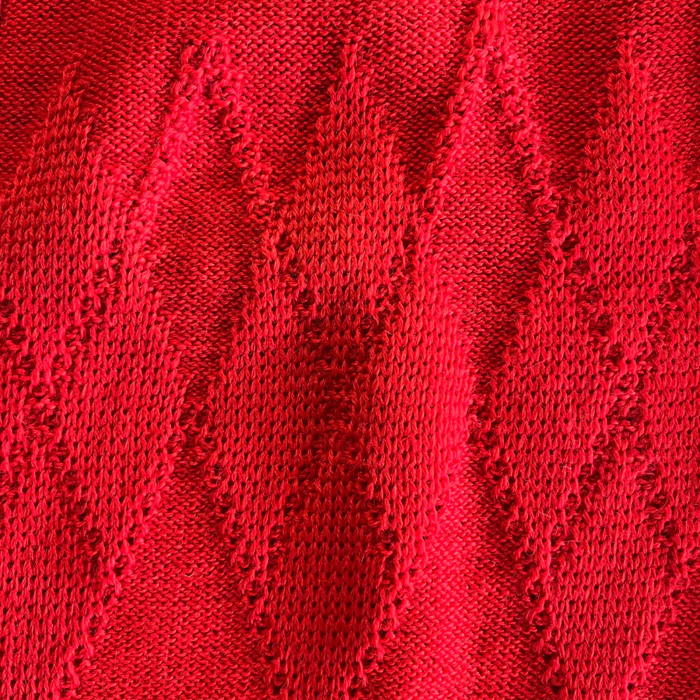 Gilet sans manches rouge en laine vierge pour femme - Seconde main - Image 4