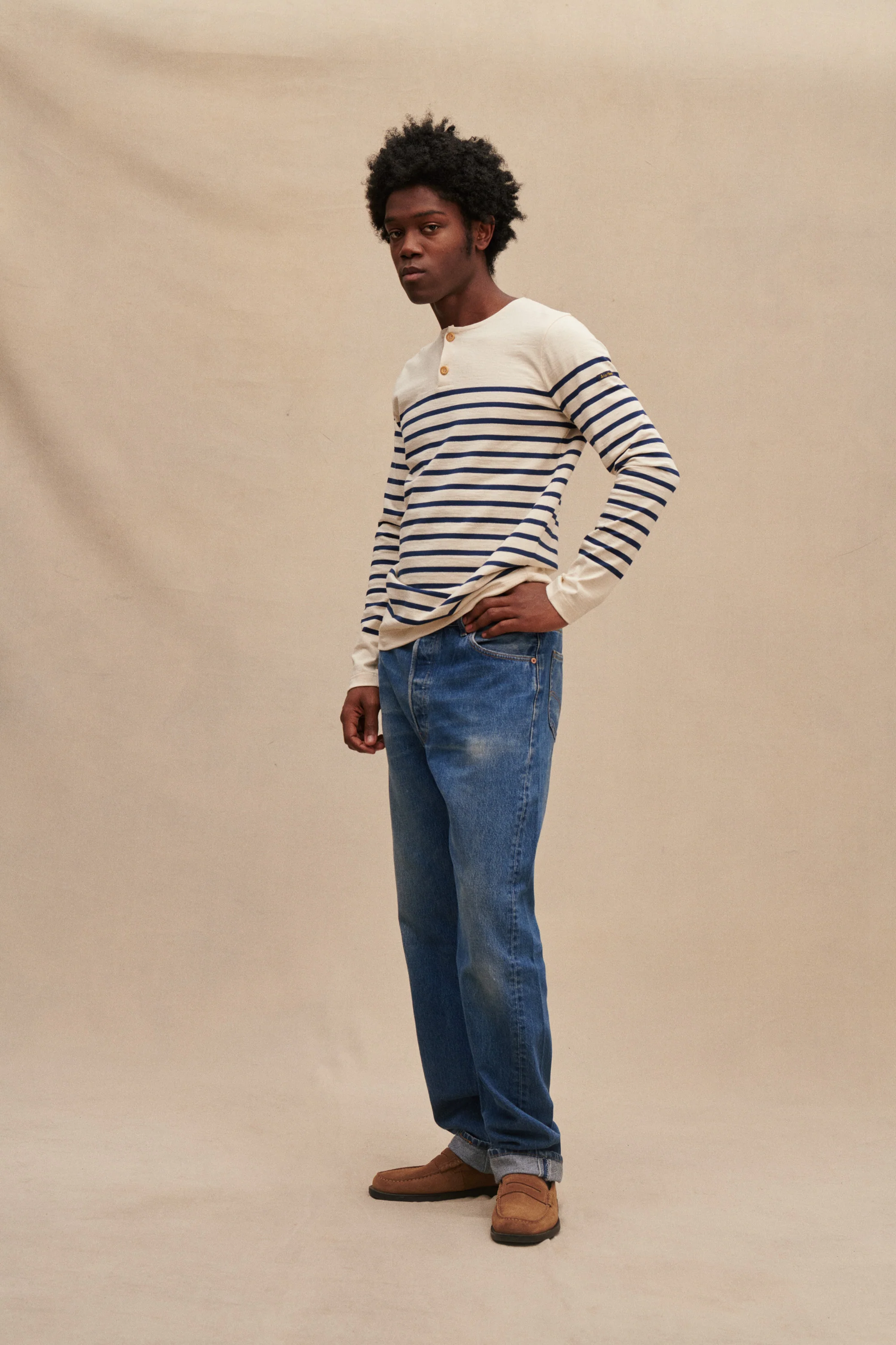 Marinière Marine Nationale col boutonné écru et marine pour homme - Image 6