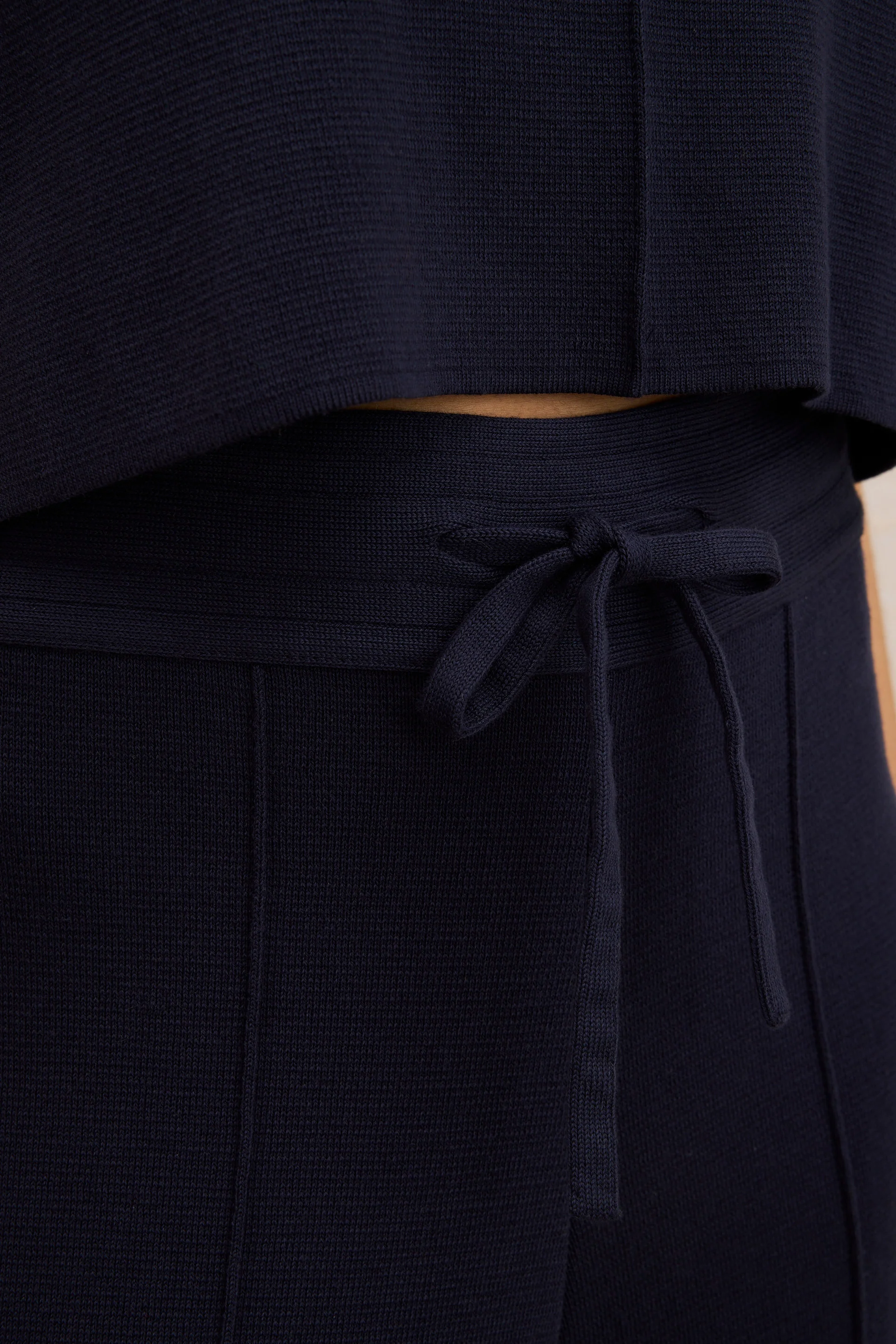 Pantalon de plage bleu marine en Milano pour femme - Image 2