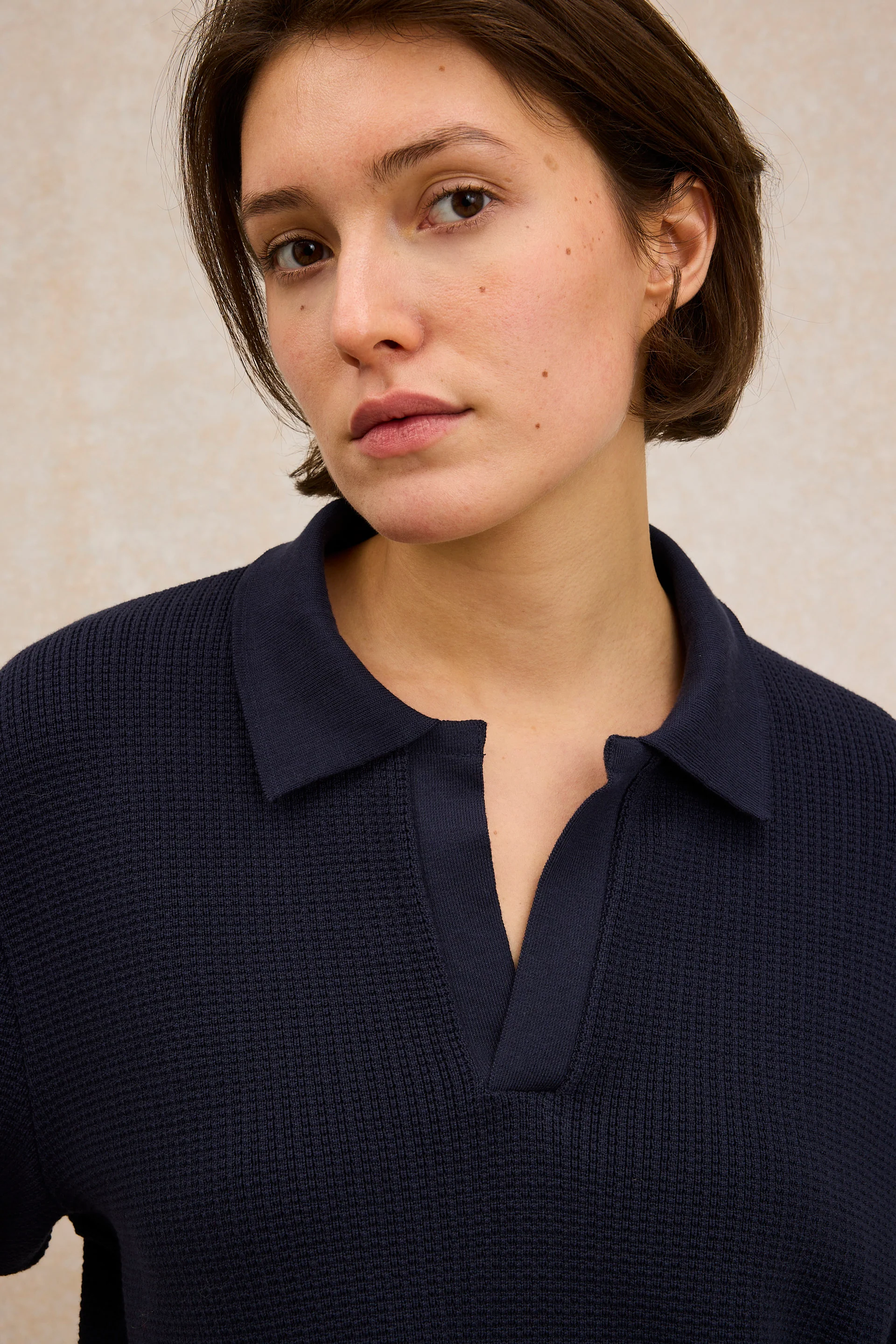 Polo en maille bleu marine pour femme - Image 2