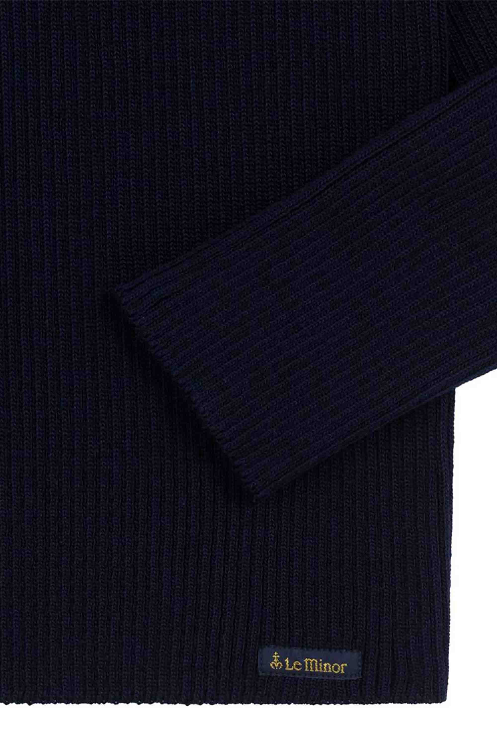 Pull bleu marine d'inspiration militaire pour femme - Image 5