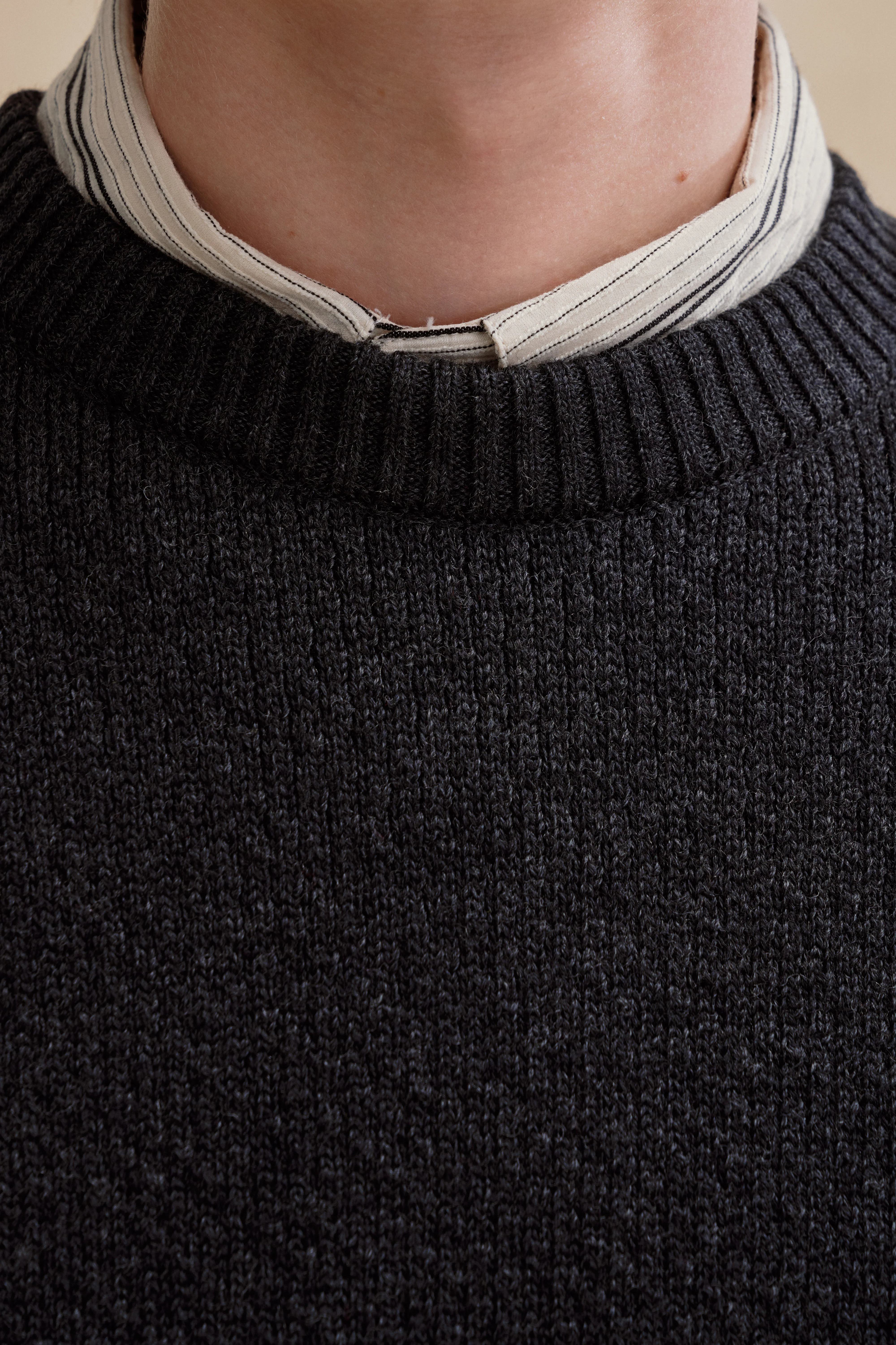 Pull col rond Norvégien gris anthracite pour homme - Image 2