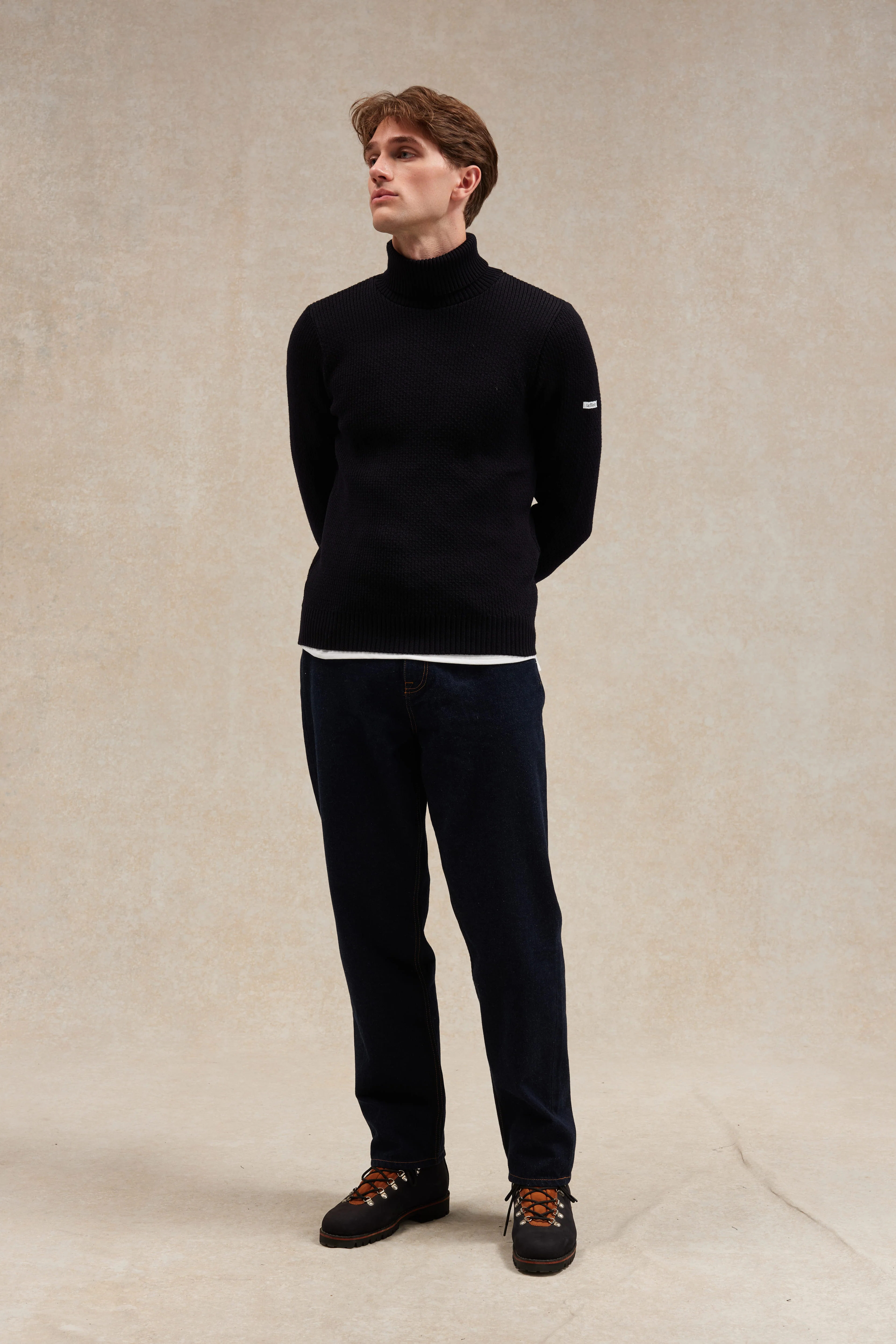 Pull col roulé Norvégien bleu marine pour homme - Image 3
