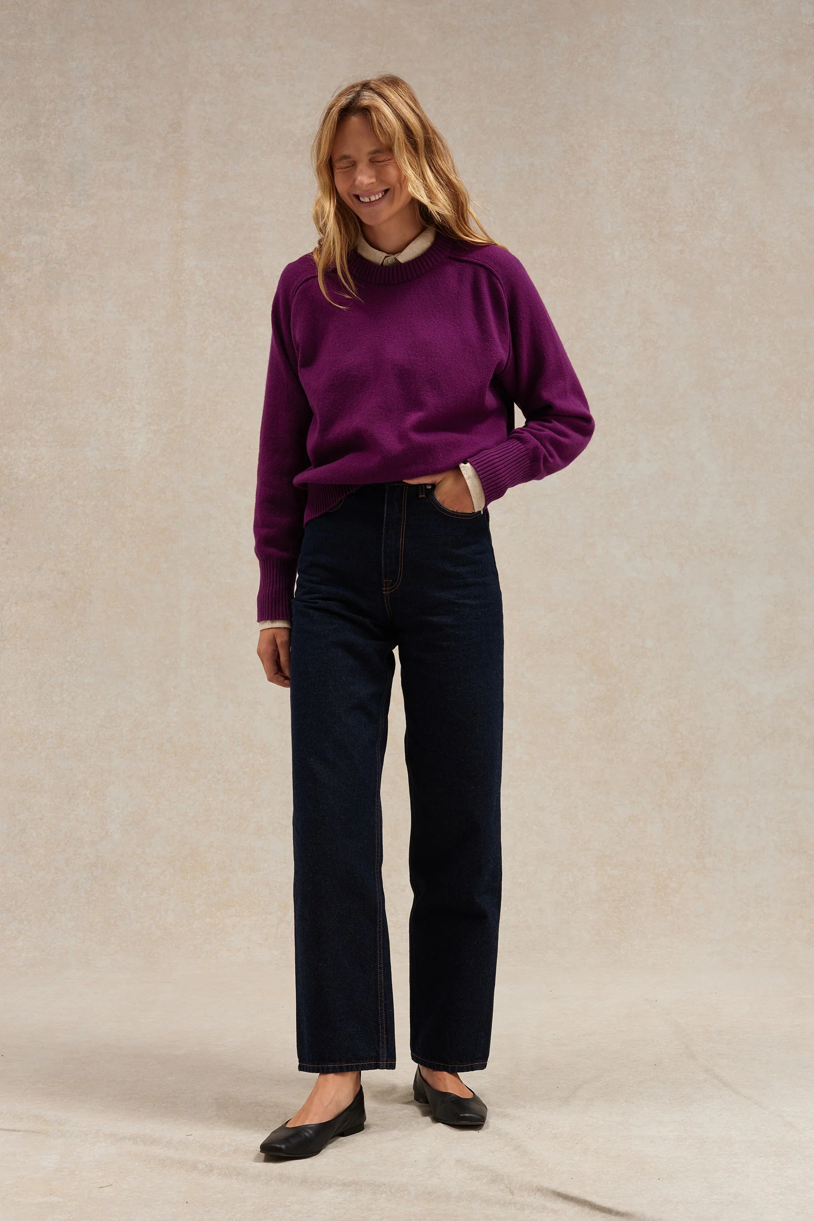 Pull femme col rond prune - Image 5
