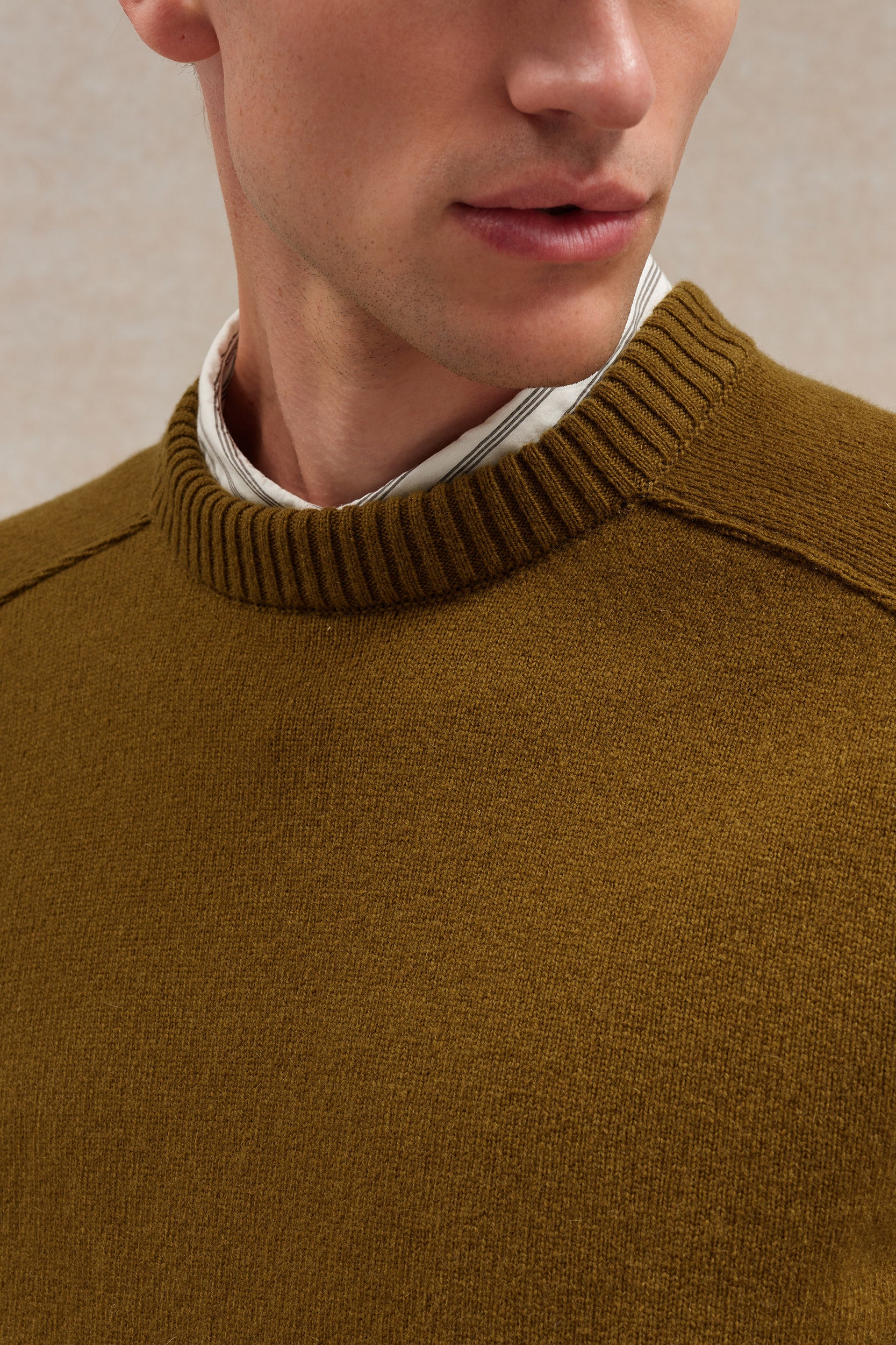 Pull homme col rond olive - Image 2