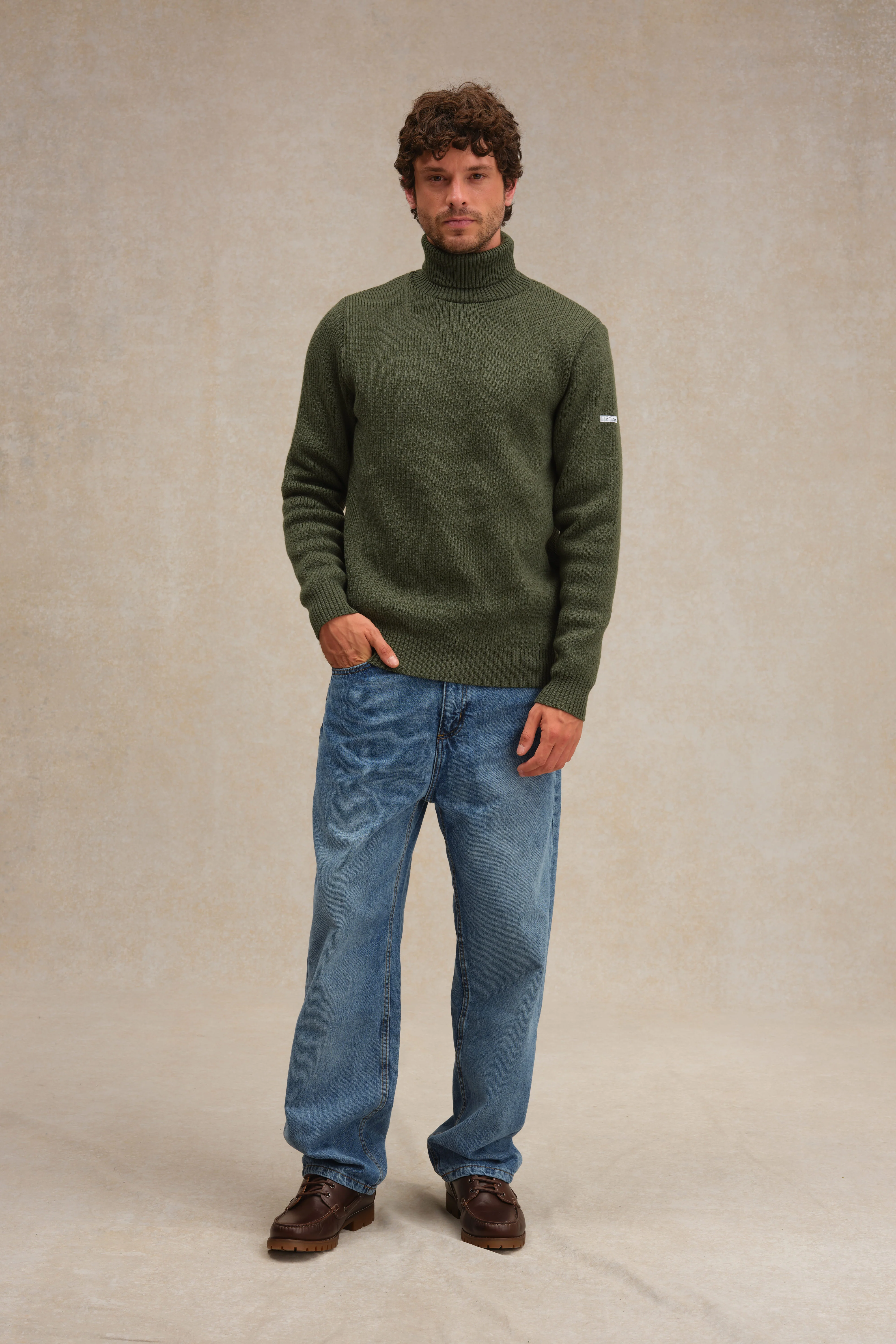 Pull col roulé Norvégien olive pour homme - Image 3
